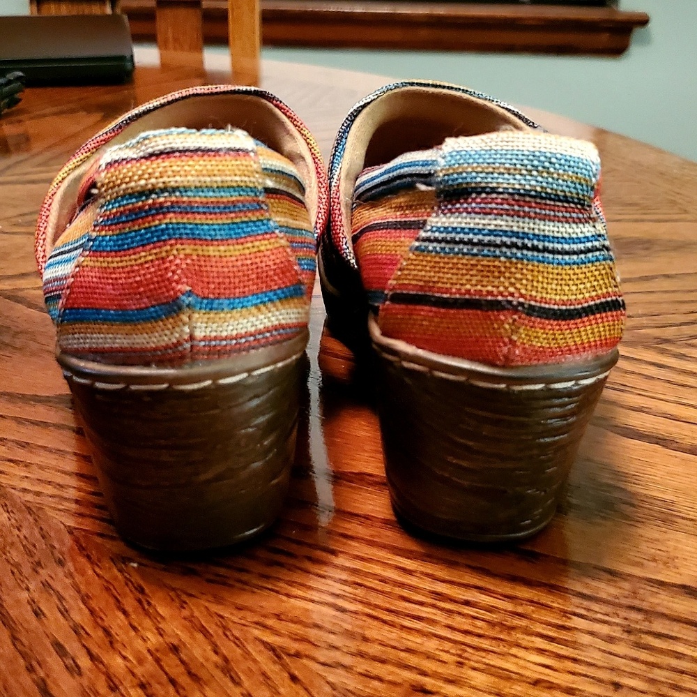 b.o.c  Born Concept  Slip on Clogs Striped - Picture 5 of 7